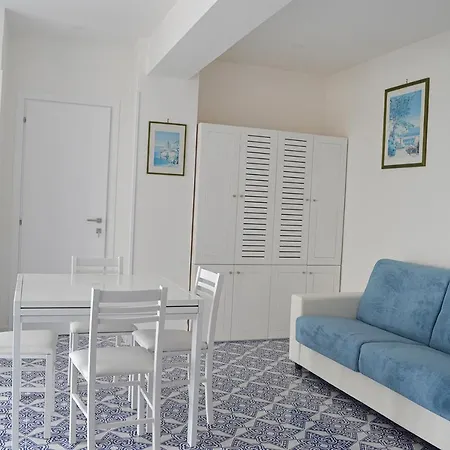 Felice Guest house *